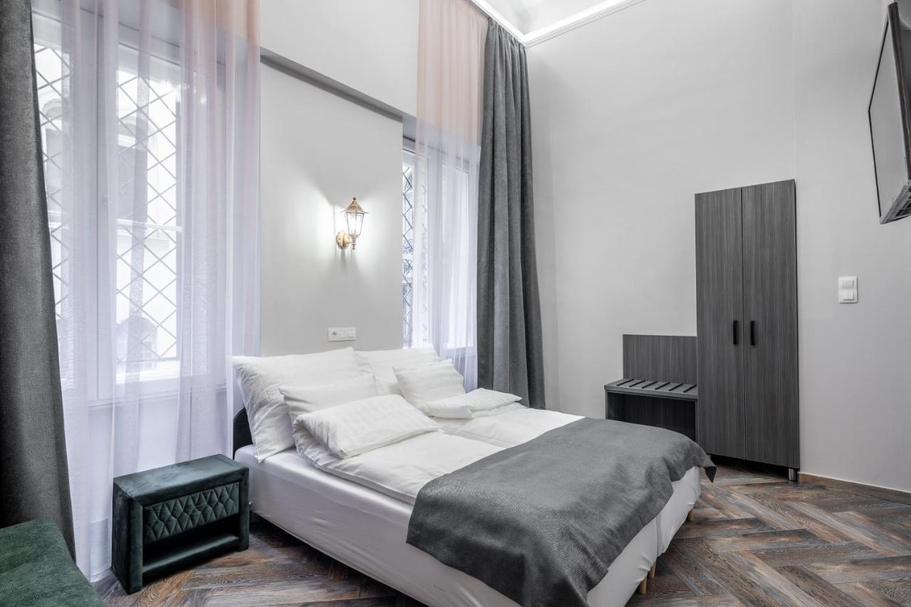 Stunning Apartment In The Hearth Of Βουδαπέστη Εξωτερικό φωτογραφία