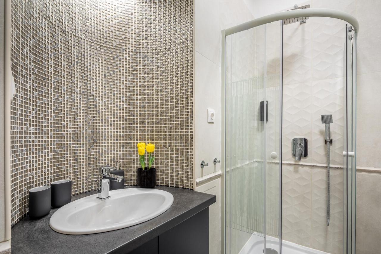 Stunning Apartment In The Hearth Of Βουδαπέστη Εξωτερικό φωτογραφία