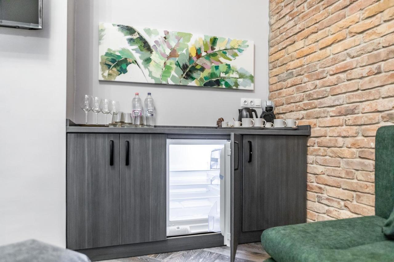 Stunning Apartment In The Hearth Of Βουδαπέστη Εξωτερικό φωτογραφία